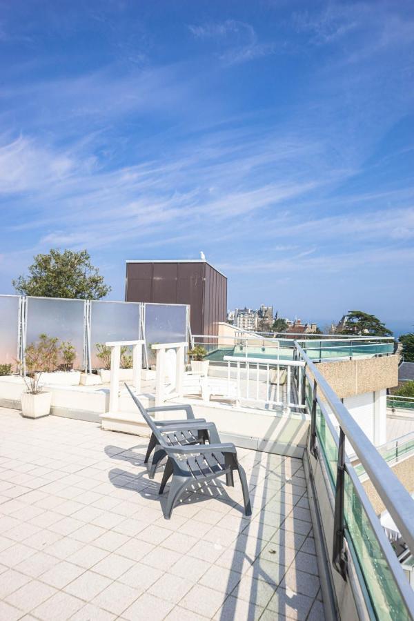 Residence Le Crystal Динар Экстерьер фото
